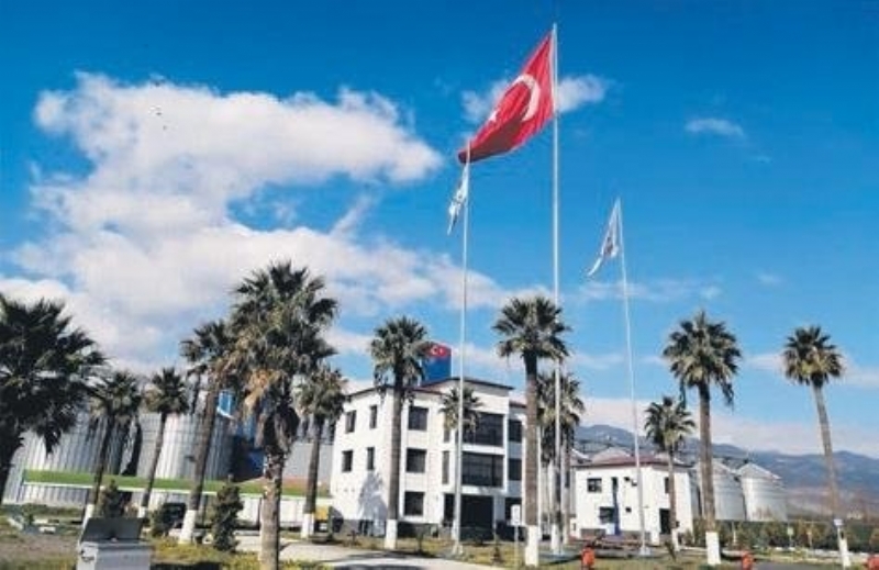 Sınırdaki 60 metrekarelik Türk bayrağı – 09.03.2021 Sabah